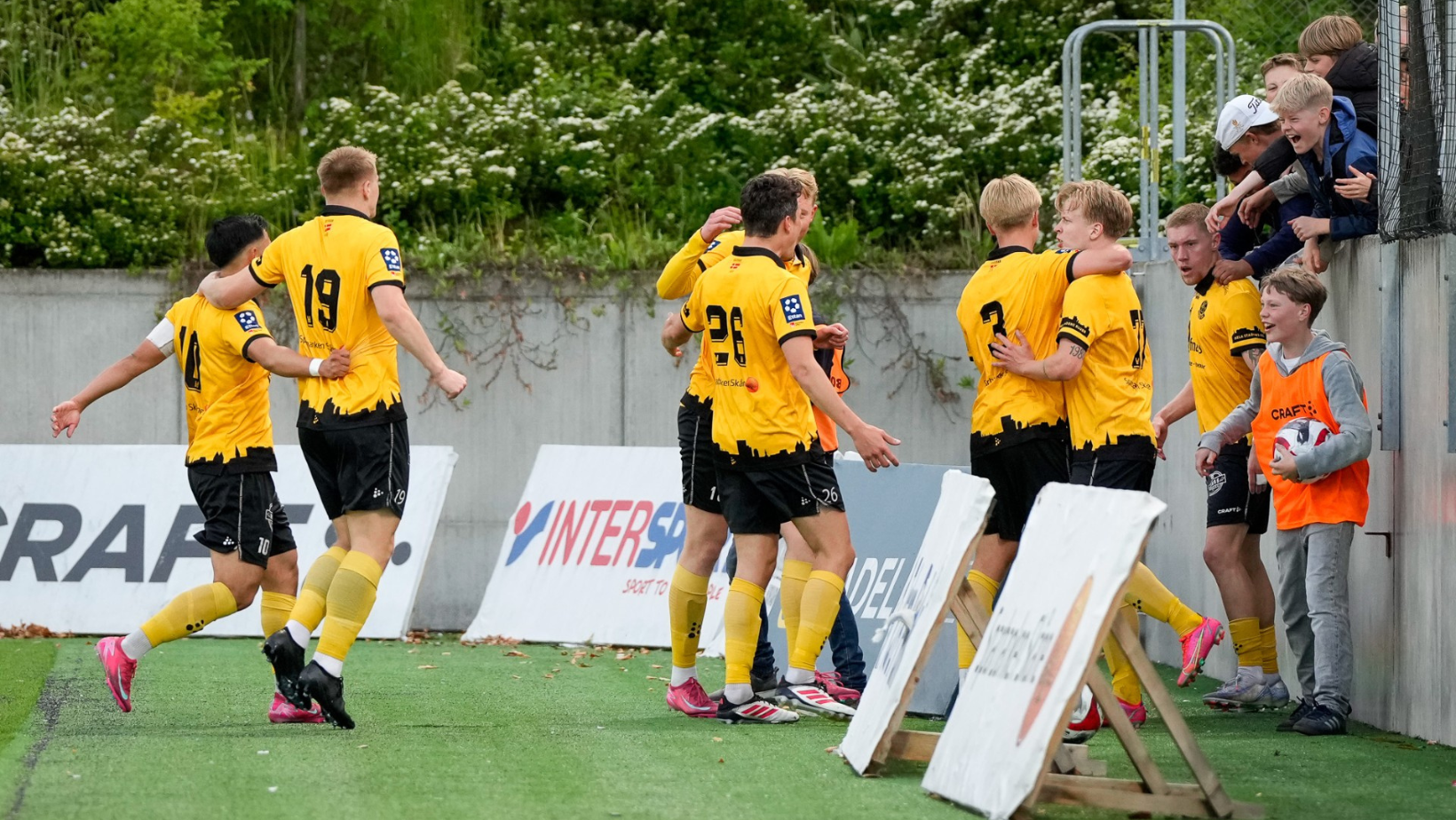 Lunds BK firar matchvinst.